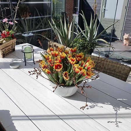 B&B Modern Times Амстердам Екстериор снимка